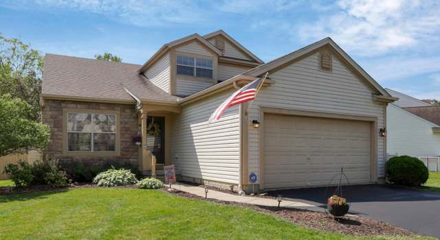 Photo of 226 Kemperwood Dr, Pataskala, OH 43062