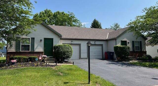 Photo of 2400-2404 Deerfield Dr, Grove City, OH 43123