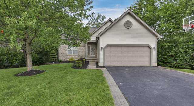 Photo of 445 Barrington Rdg, Pataskala, OH 43062