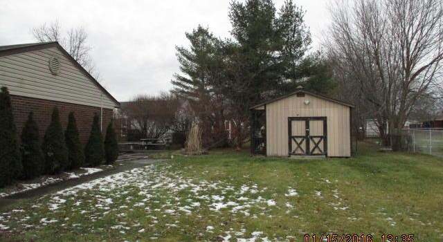 Photo of 767 Pointview Dr, Westerville, OH 43081