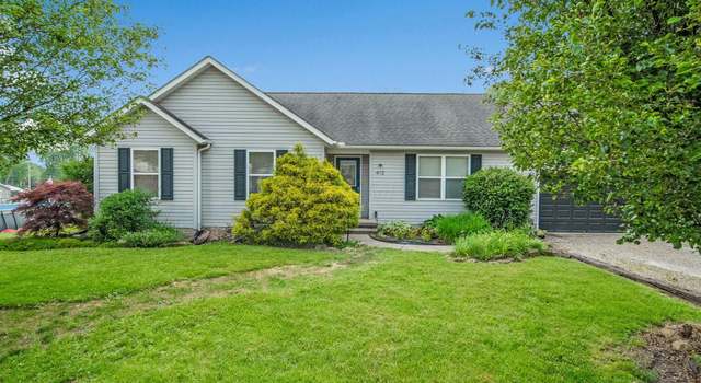 Photo of 412 Zanesville Ave, Thornville, OH 43076