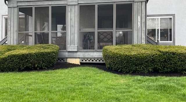 Photo of 6967 Dublin Village Dr, Dublin, OH 43017