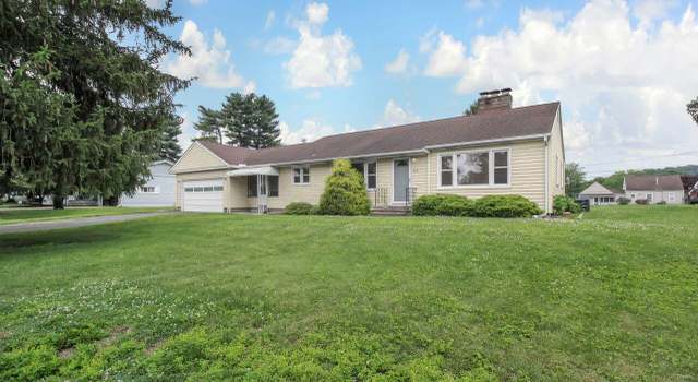Photo of 824 Colonial Dr, Heath, OH 43056