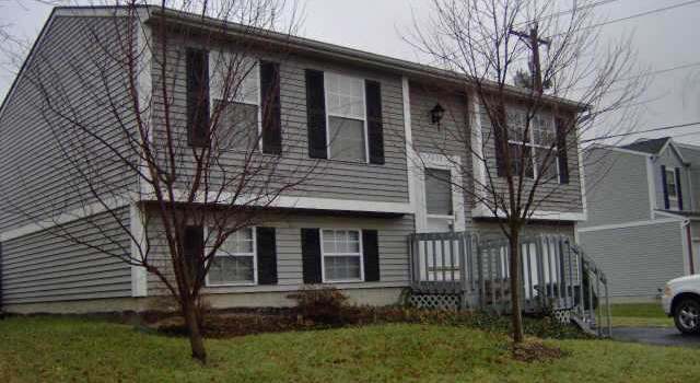 Photo of 7608 Whitneyway Dr, Worthington, OH 43085