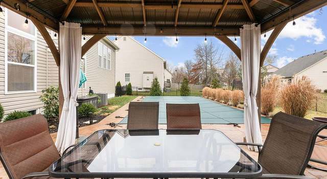 Photo of 2856 Crosshurst Ct, Grove City, OH 43123