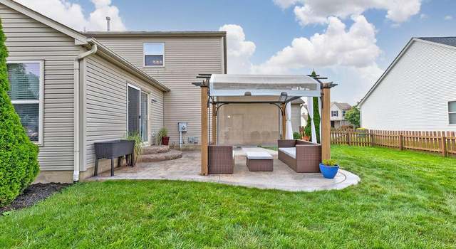 Photo of 1614 Bent Maple Dr, Blacklick, OH 43004
