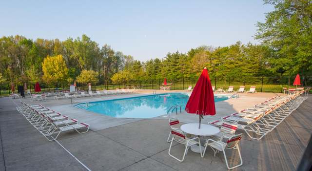 Photo of 5717 Mango Ln Unit 109D, Hilliard, OH 43026
