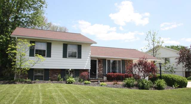 Photo of 3404 Kroehler Dr, Hilliard, OH 43026