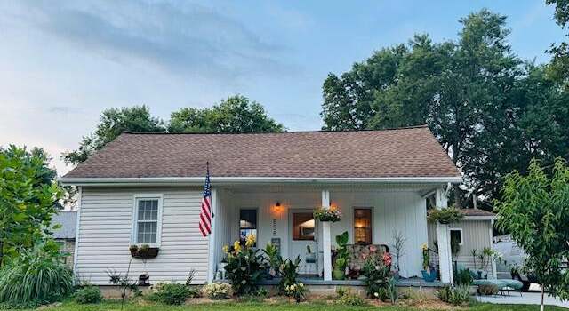 Photo of 858 Main St, Groveport, OH 43125