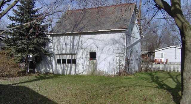 Photo of 102 W High St, Ashley, OH 43003