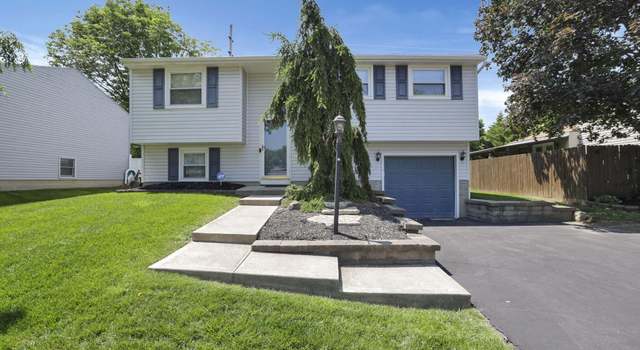 Photo of 2253 Topaz Dr, Grove City, OH 43123
