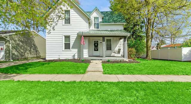 Photo of 304 W Center St, West Mansfield, OH 43358