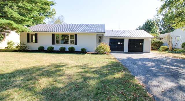 Photo of 145 W Beal Ave, Bucyrus, OH 44820