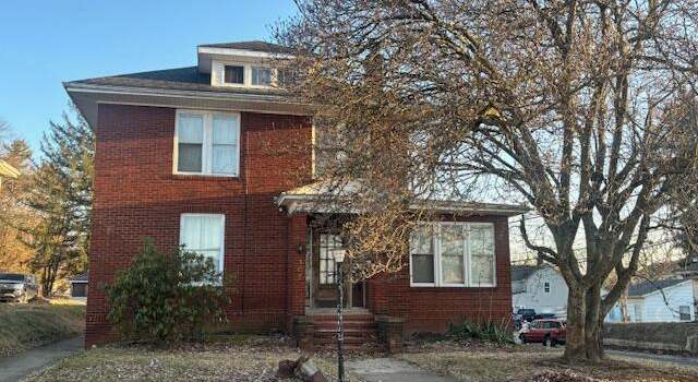 Photo of 402 Mckinley Ave, Crooksville, OH 43731