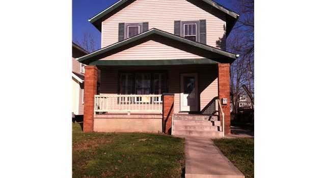 Photo of 1688 Manchester Ave, Columbus, OH 43211