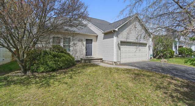Photo of 1111 Harley Run Dr, Blacklick, OH 43004