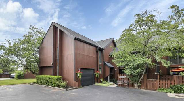 Photo of 4810 Crazy Horse Ln, Westerville, OH 43081