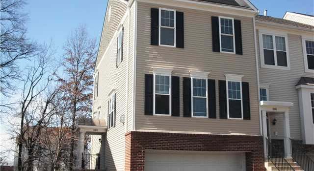 Photo of 2859 Acarie Dr, Columbus, OH 43219
