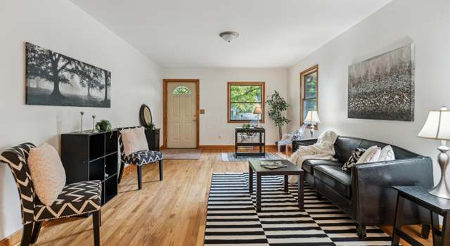 Photo of 351 E Lincoln Ave, Columbus, OH 43214