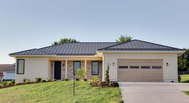 Photo of 21 Betty Dr, Bellville, OH 44813