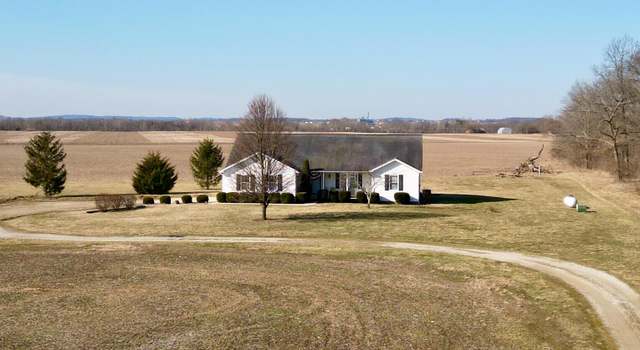 Photo of 1530 Stingy Ln, Clarksburg, OH 43115