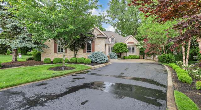 Photo of 6074 Whitney Woods Ct, Columbus, OH 43213