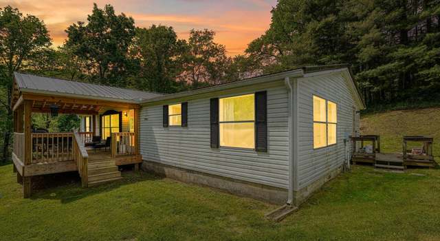 Photo of 109 Bunker Hill Rd, Wellston, OH 45692