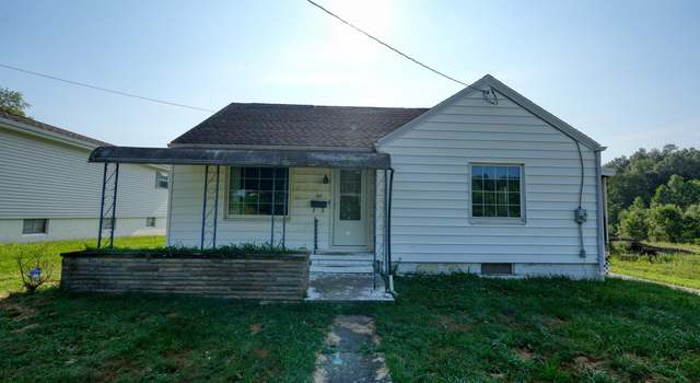 Photo of 60 S Liberty St, New Concord, OH 43762