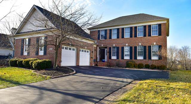 Photo of 7023 Dean Farm Rd, New Albany, OH 43054