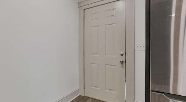 Photo of 632 N Broad St, Lancaster, OH 43130