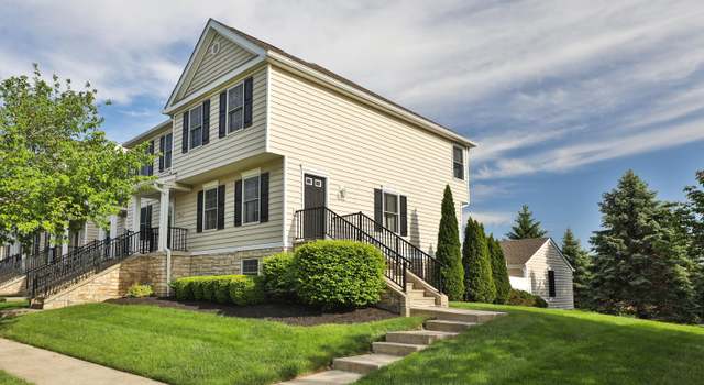 Photo of 524 Autumn Ridge Cir, Pickerington, OH 43147