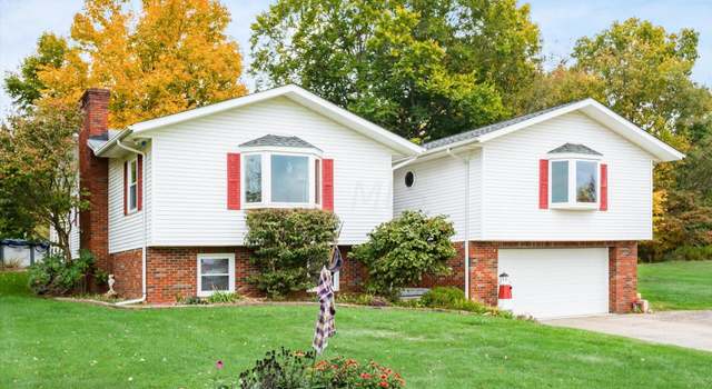 Photo of 5390 Highview Dr, Zanesville, OH 43701