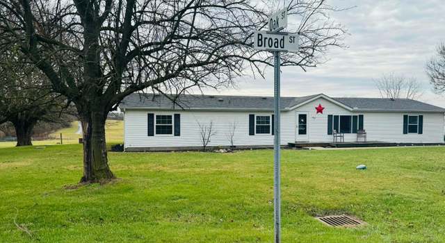 Photo of 125 Broad St, Sedalia, OH 43151