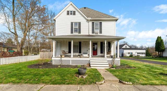 Photo of 304 Poplar St, Pataskala, OH 43062