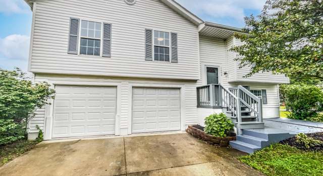 Photo of 1698 Farberdale Dr, Columbus, OH 43223