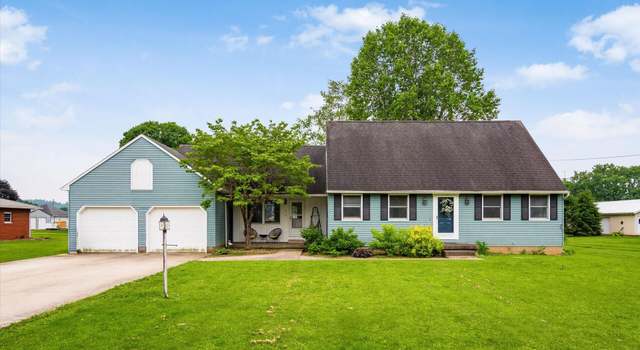 Photo of 71 W 5th St, Frazeysburg, OH 43822