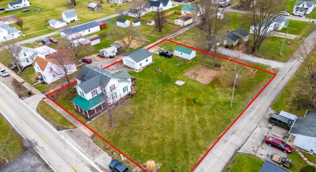 Photo of 39 E High St, Jeffersonville, OH 43128