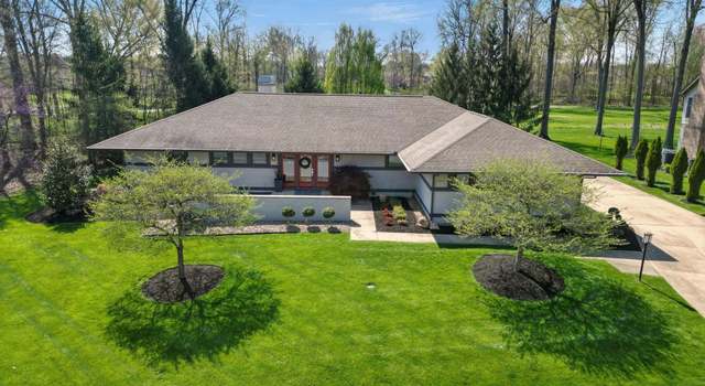 Photo of 5310 Medallion Dr E, Westerville, OH 43082