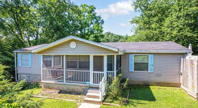 Photo of 102 W Ewing St, New Straitsville, OH 43766