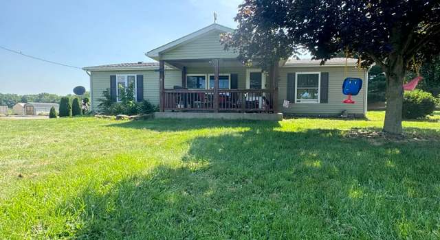 Photo of 25481 Hopewell Rd, Gambier, OH 43022