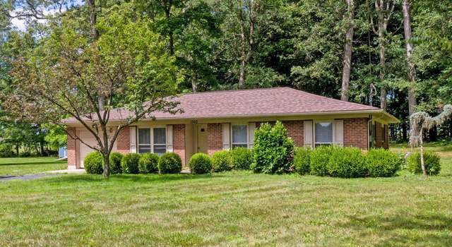 Photo of 1360 W Choctaw Dr, London, OH 43140