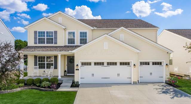 Photo of 171 Chestnut Commons Dr, Commercial Point, OH 43116