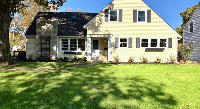 Photo of 2638 Wellesley Rd, Columbus, OH 43209