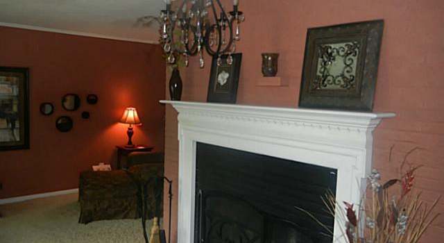 Photo of 222 E Stanton Ave, Columbus, OH 43214