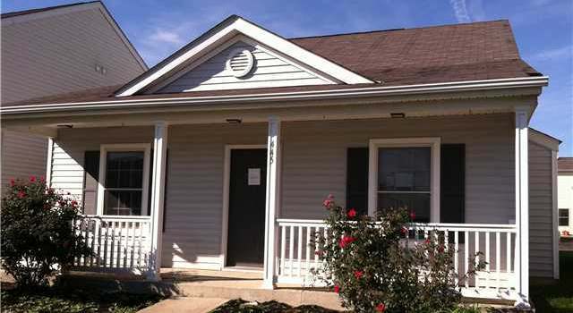 Photo of 445 Impartial Ln, Galloway, OH 43119