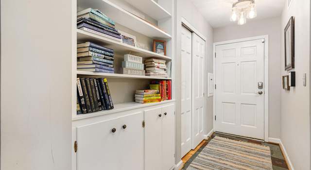 Photo of 2615 Charing Rd Unit B, Columbus, OH 43221