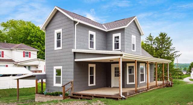 Photo of 198 Walnut St, Roseville, OH 43777