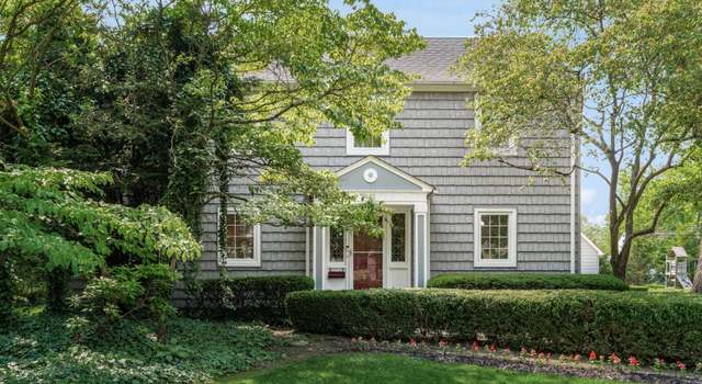 Photo of 445 Northview Dr, Columbus, OH 43209