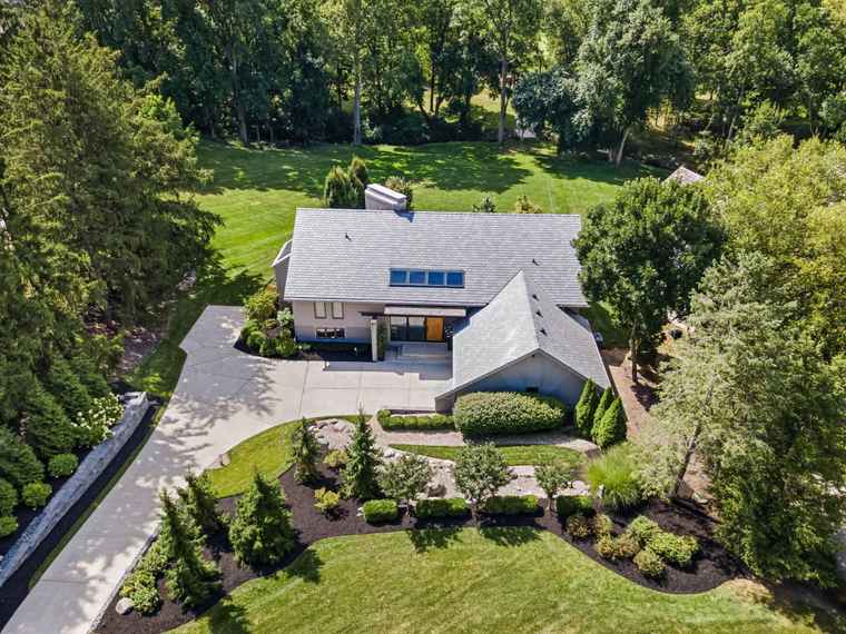 Photo of 5329 Loch Leven Ct Dublin, OH 43017
