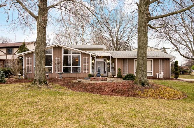 1904 Fairhaven Rd Columbus Oh 43229 Mls 219007674 Redfin Photos And Other Media